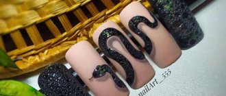 Bubble snake on nails