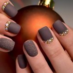 How to apply glitter to gel polish without a top coat or with a coat. Instructions, video 