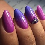 маникюр на миндалевидную форму