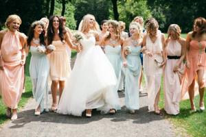 невеста и подружки