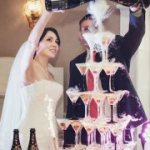 Пирамида из шампанского на свадьбу