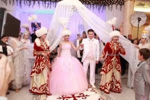 Представление невесты родственникам жениха