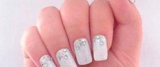 Стразы для шеллака