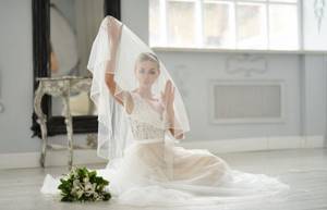 Свадебное платье с жемчугом