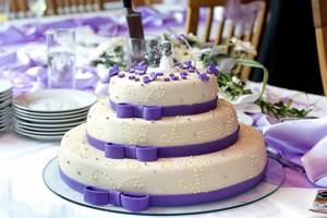 свадебный торт фиолетовый 3