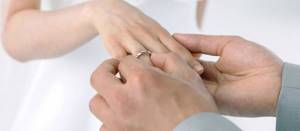 Традиционные способы ношения кольца вдовой